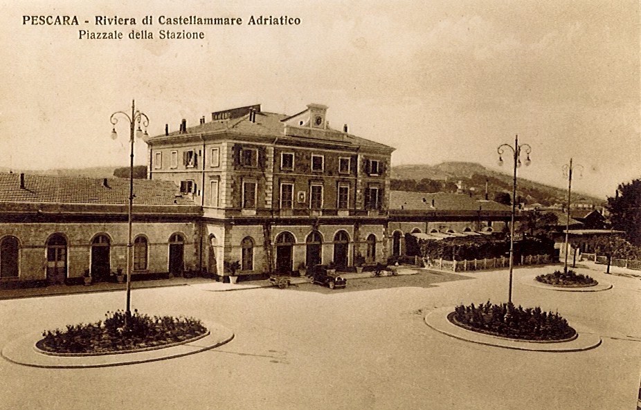Old-3.jpg (184954 byte)